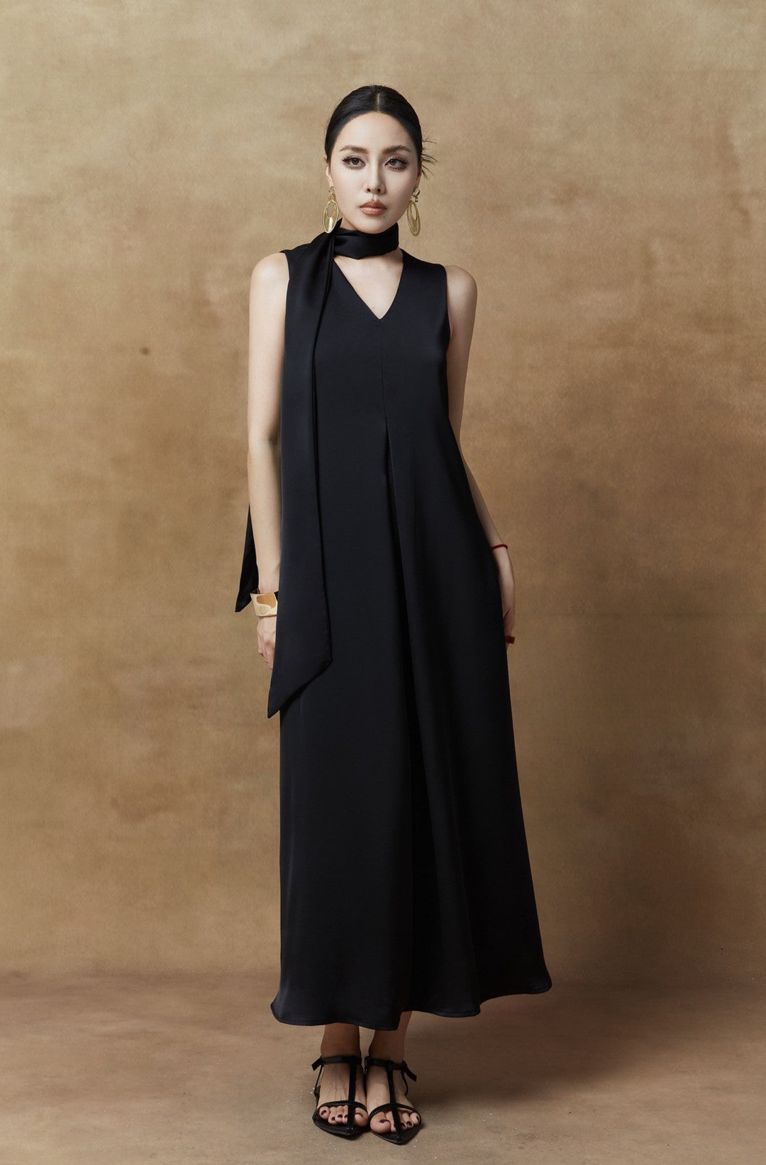 Sleeveless Scarfed Satin Dress