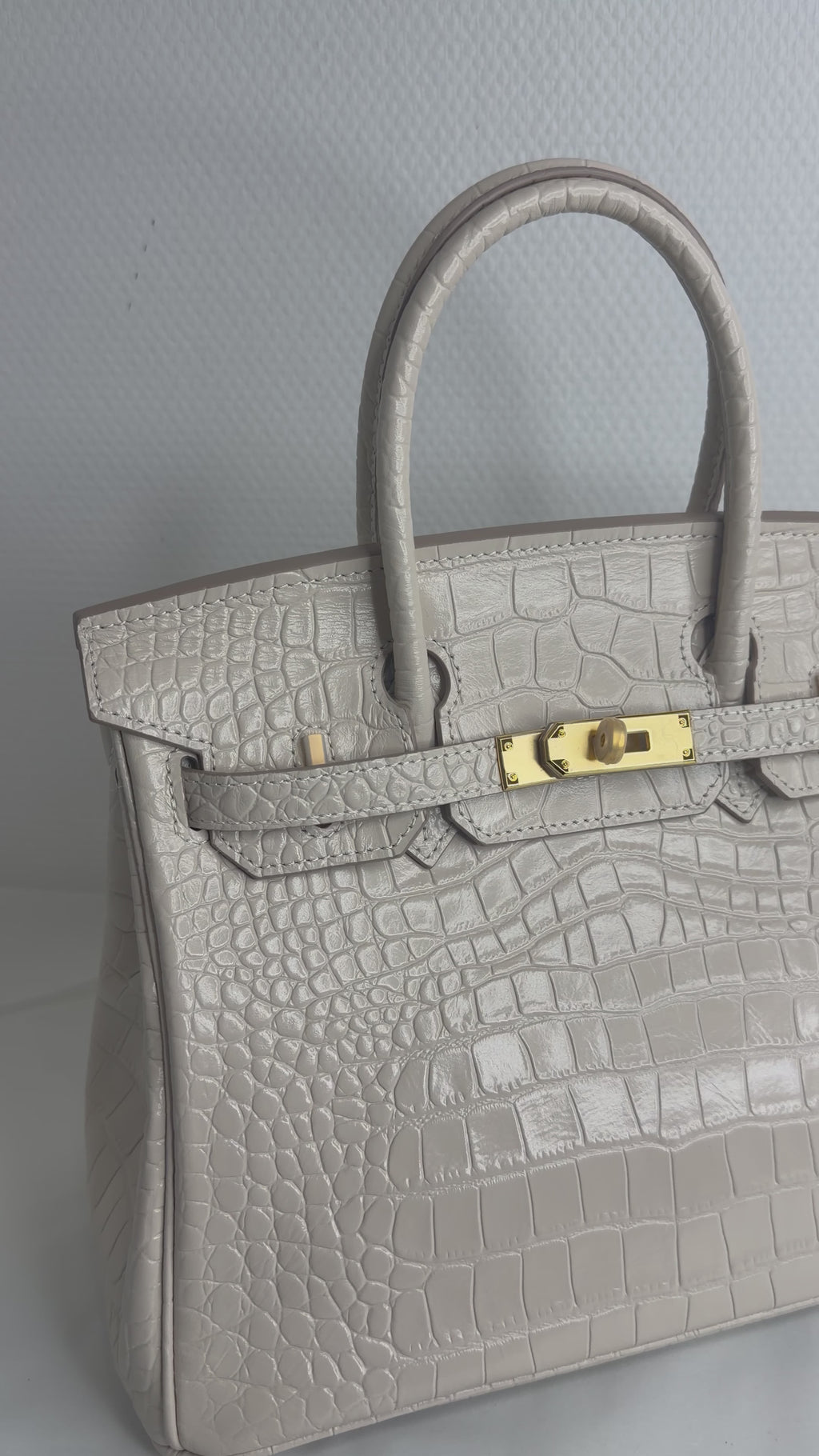 Yara 30 - Croc Skinnveske